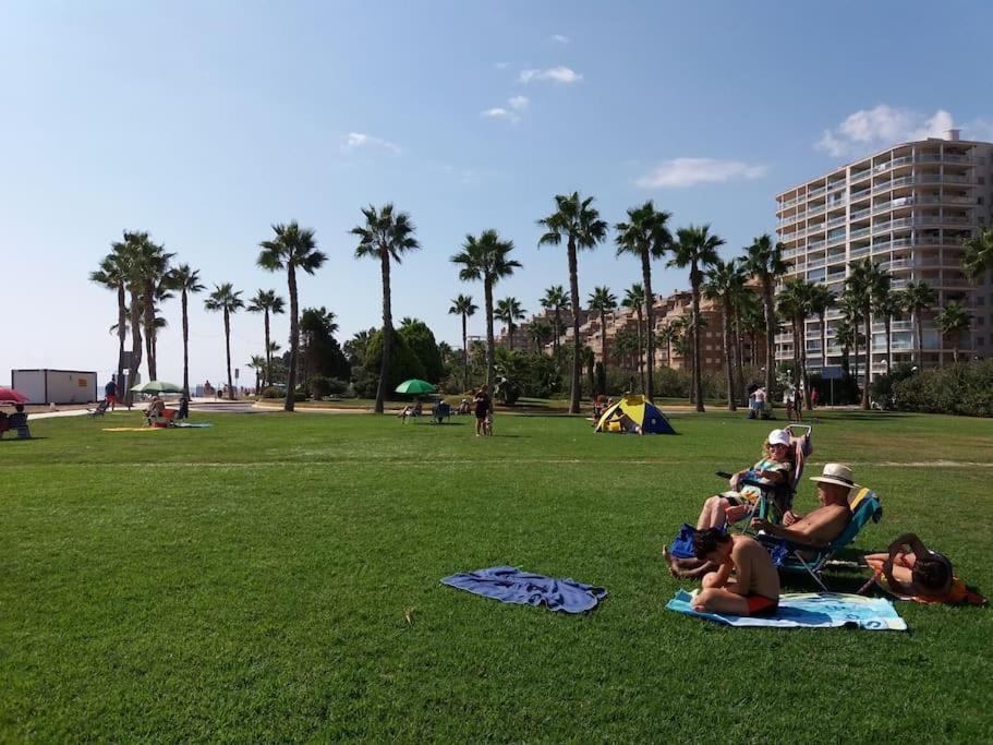 Primera Linea De Playa, Pies En La Arena, Marina D'Or Magic Word El Borseral 외부 사진